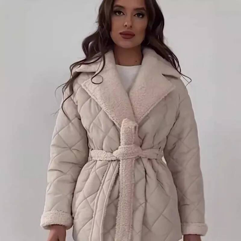 Elegant Quilted With Faux Fur  – Street Fashion England Bewertung und Preis
