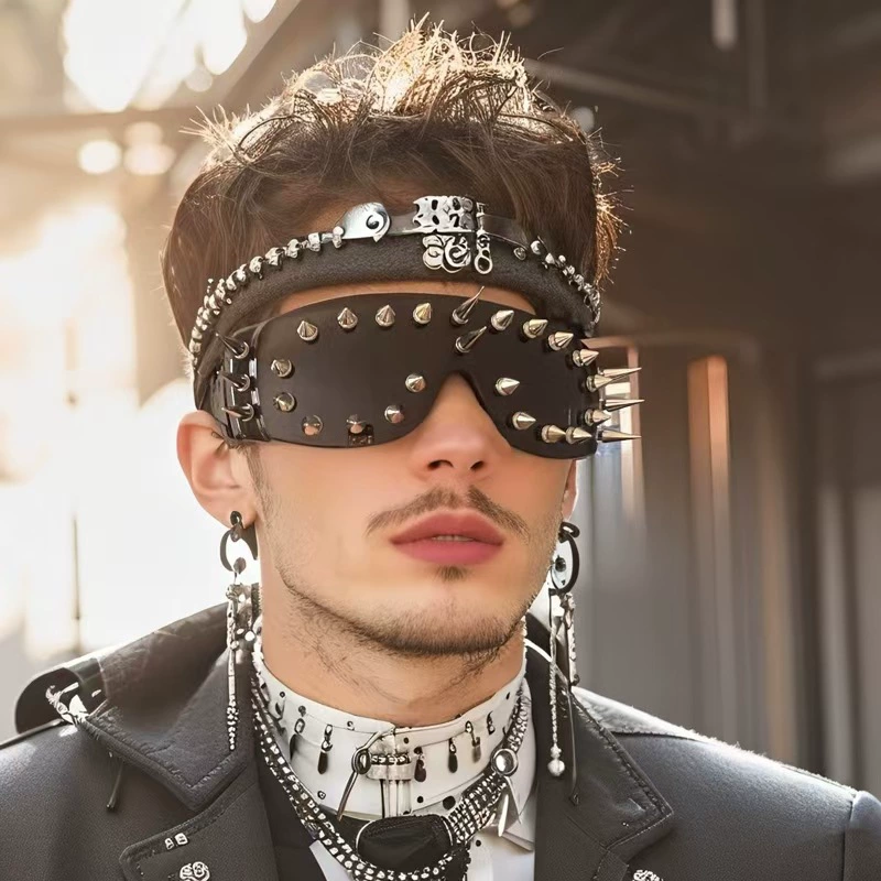 Hip-hop Punk Quirky Rivets Men – Quirky Street Fashion Bewertung und Preis