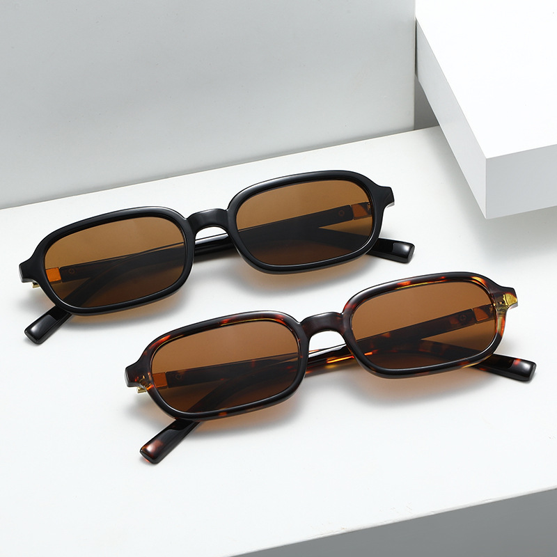 New Small Square Frame Sunglas – Street Fashion High End Bewertung und Preis