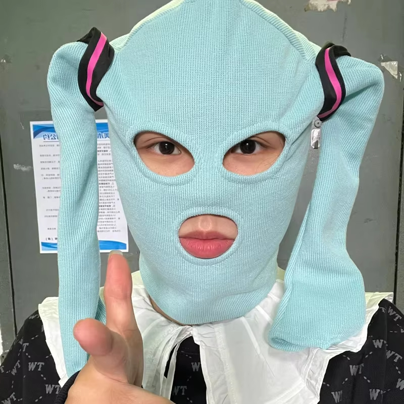Hot Selling Hatsune Miku Balac – Street Fashion Model Bewertung und Preis